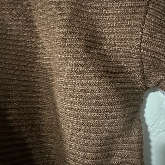 Brown cowl neck sweater - Picture 2 of 2